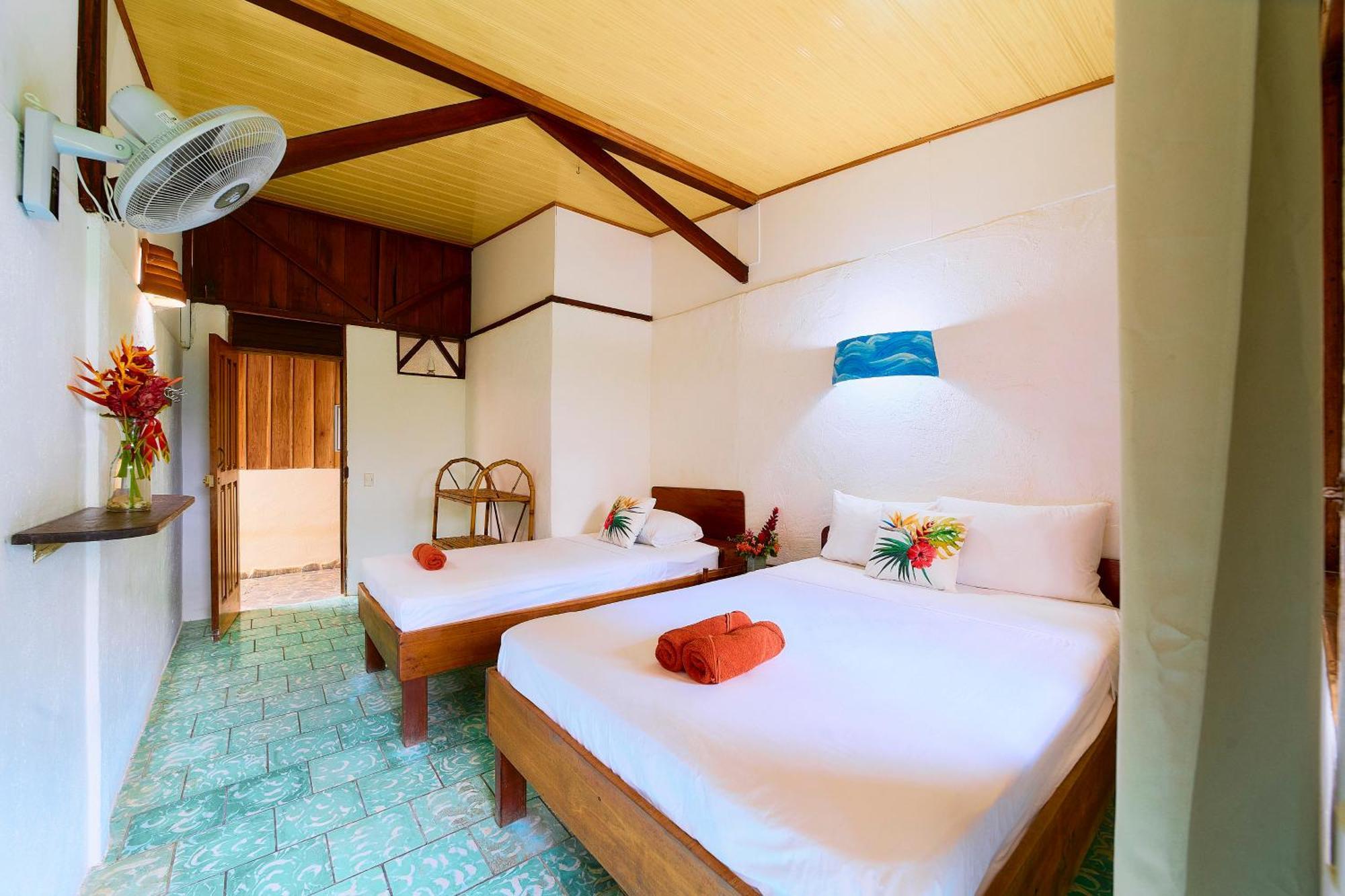 Cabinas Montesol Puerto Viejo de Talamanca 외부 사진