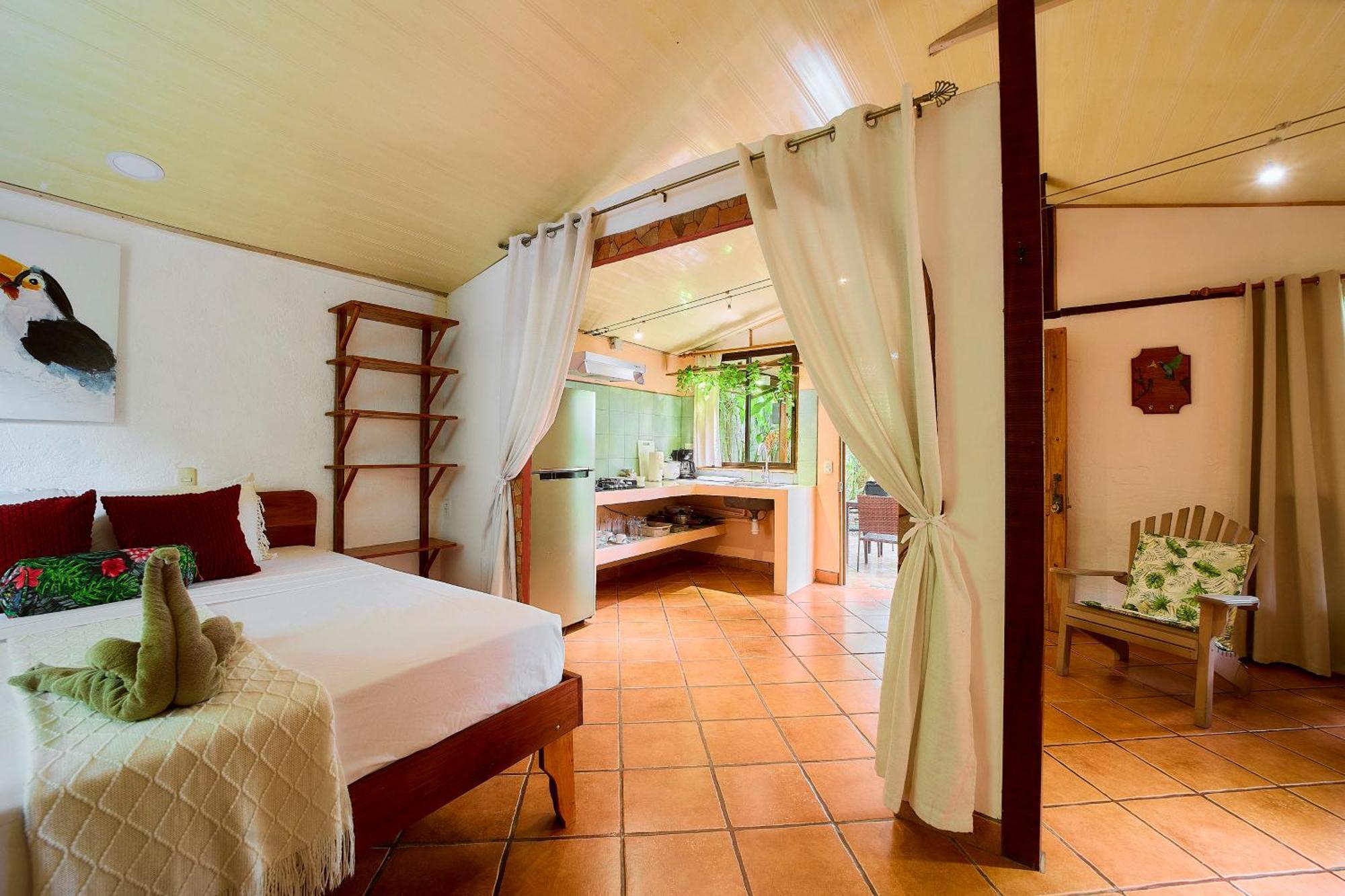 Cabinas Montesol Puerto Viejo de Talamanca 외부 사진