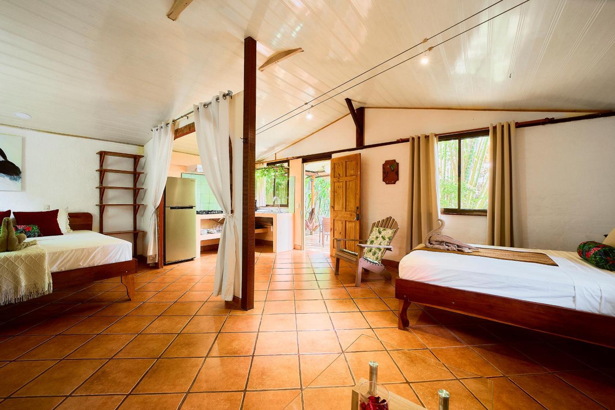 Cabinas Montesol Puerto Viejo de Talamanca 외부 사진