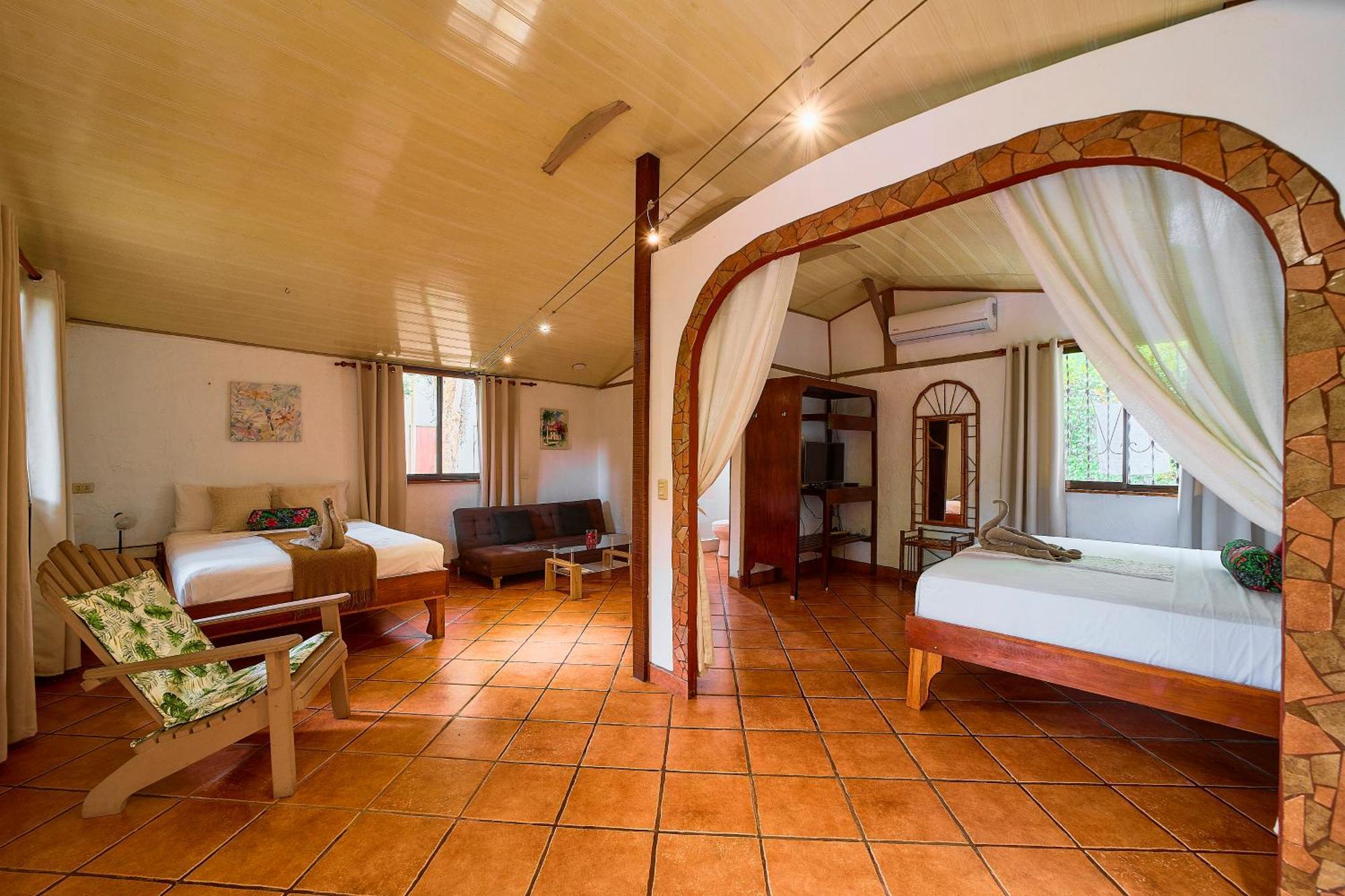 Cabinas Montesol Puerto Viejo de Talamanca 외부 사진