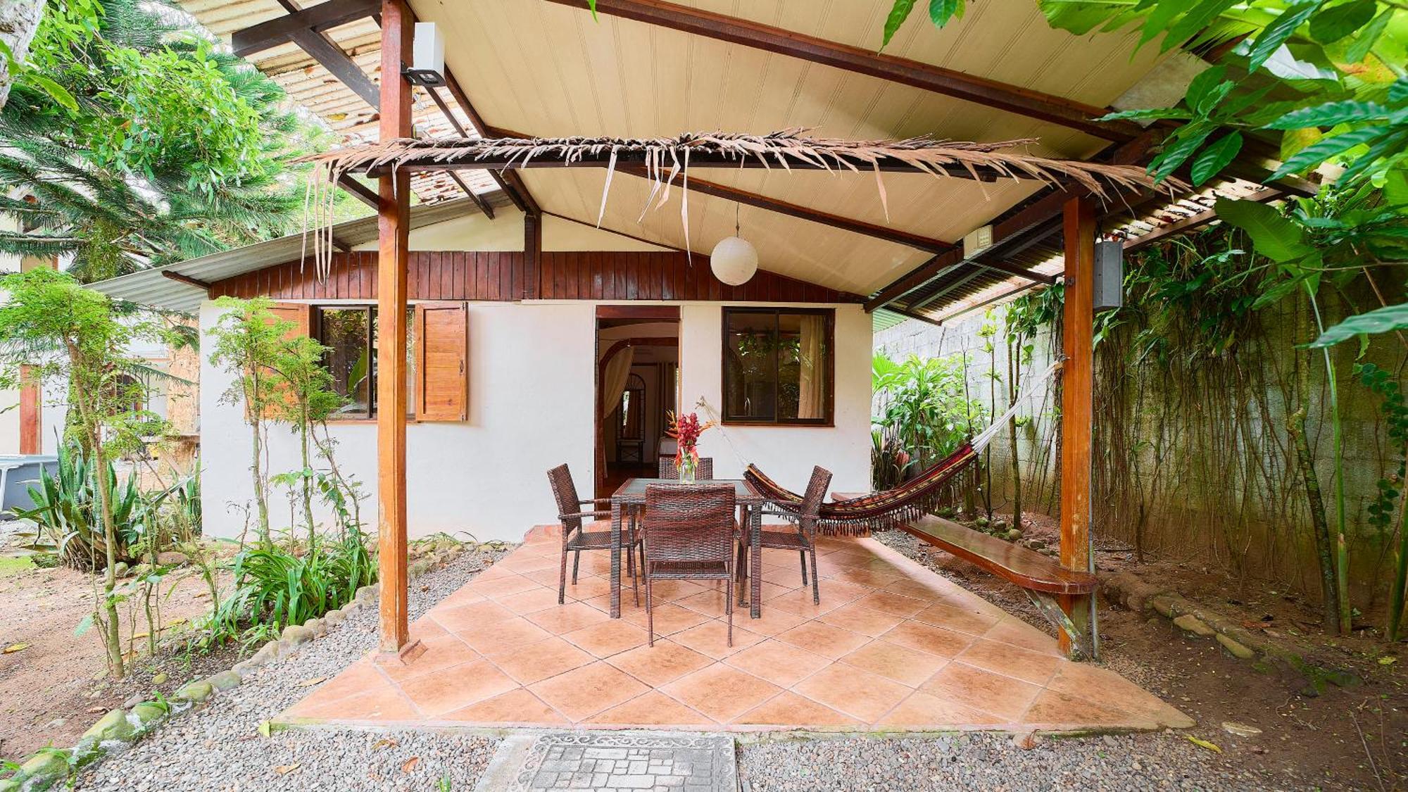 Cabinas Montesol Puerto Viejo de Talamanca 외부 사진