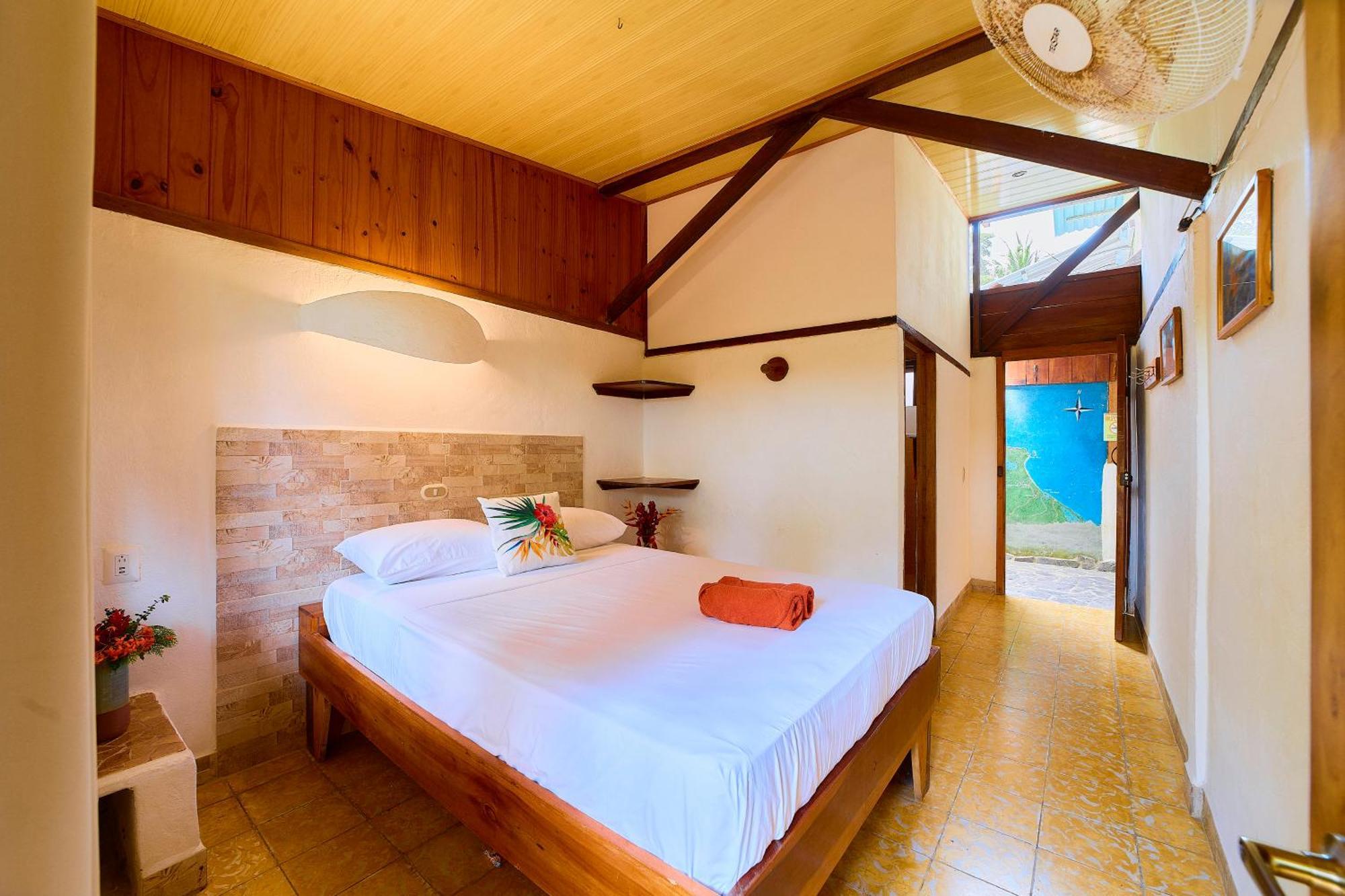 Cabinas Montesol Puerto Viejo de Talamanca 외부 사진