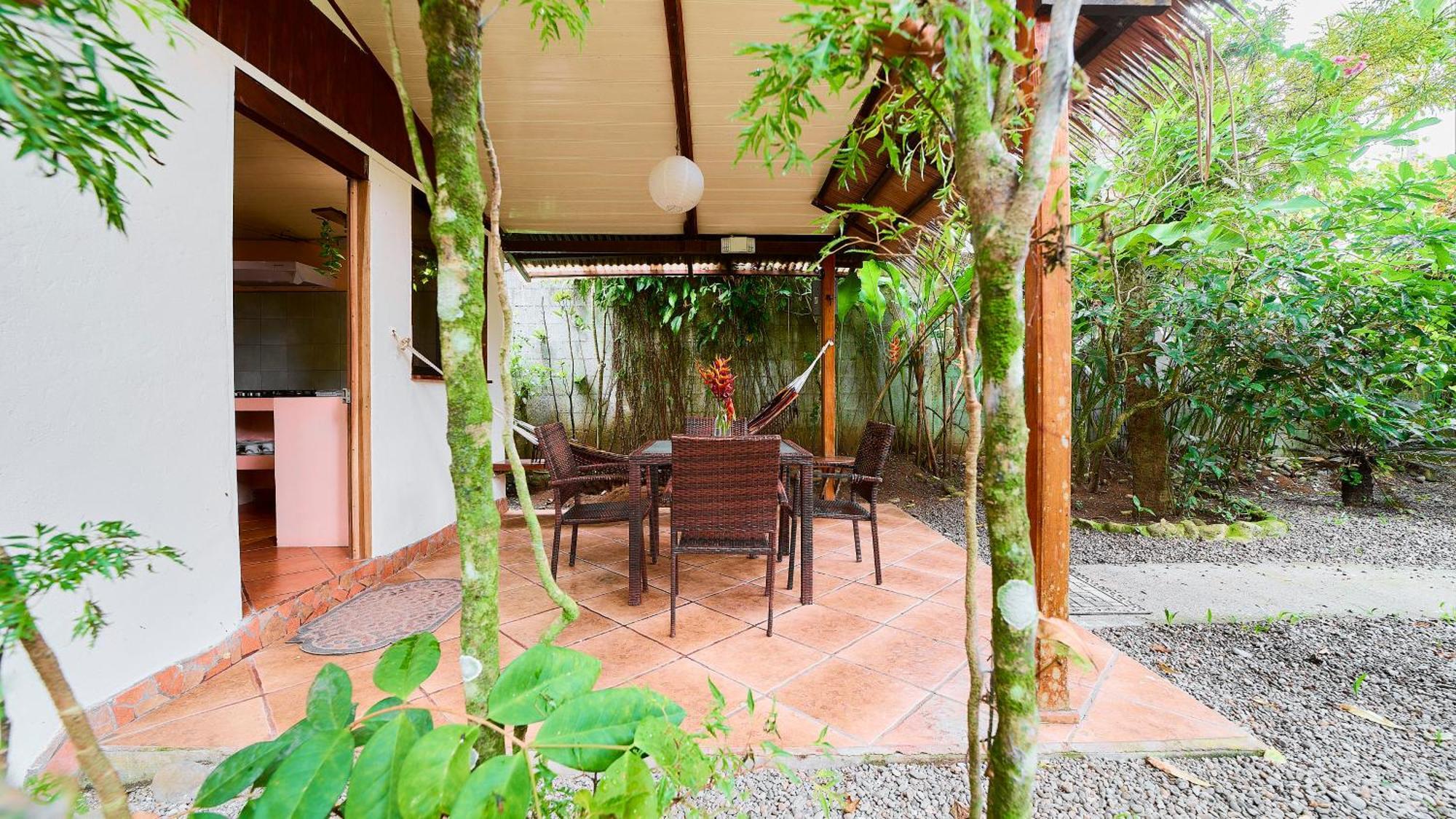 Cabinas Montesol Puerto Viejo de Talamanca 외부 사진