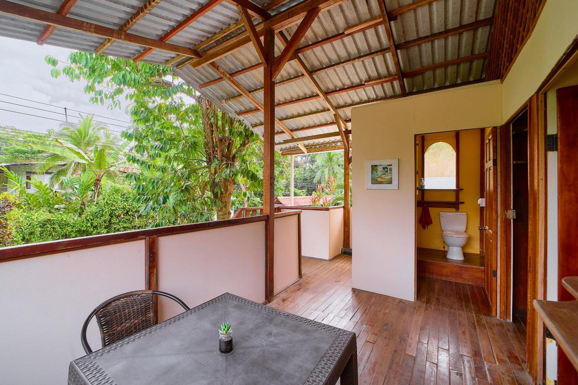 Cabinas Montesol Puerto Viejo de Talamanca 외부 사진